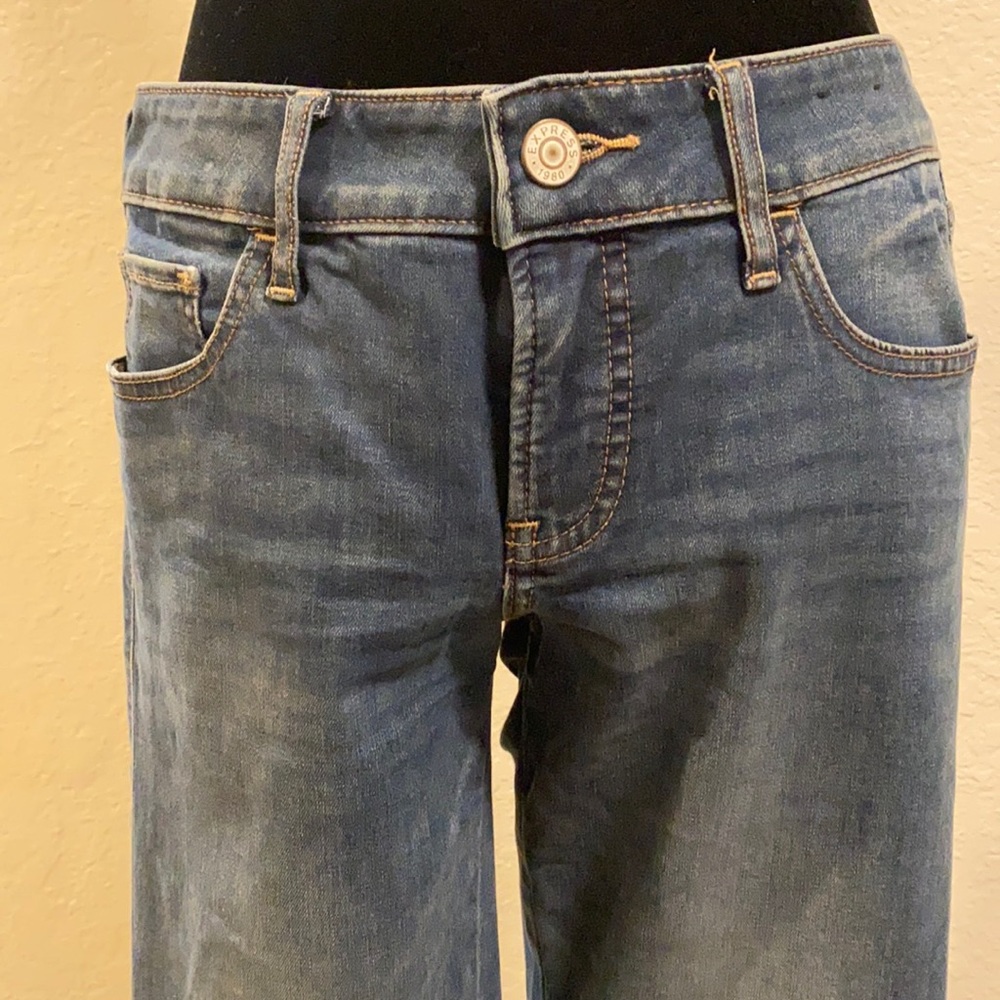 Like new, never worn, Boot Cut, Low Rise Jeans.